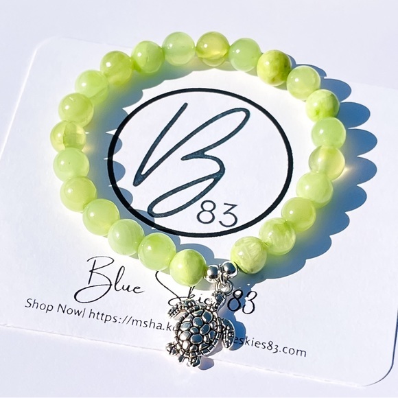 Green Calcite Anxiety Calming Healing Stones Bracelet - Picture 3 of 6